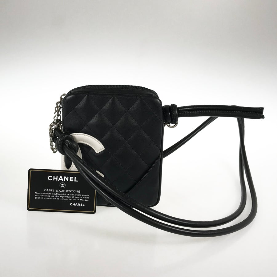 シャネル ショルダーバッグ