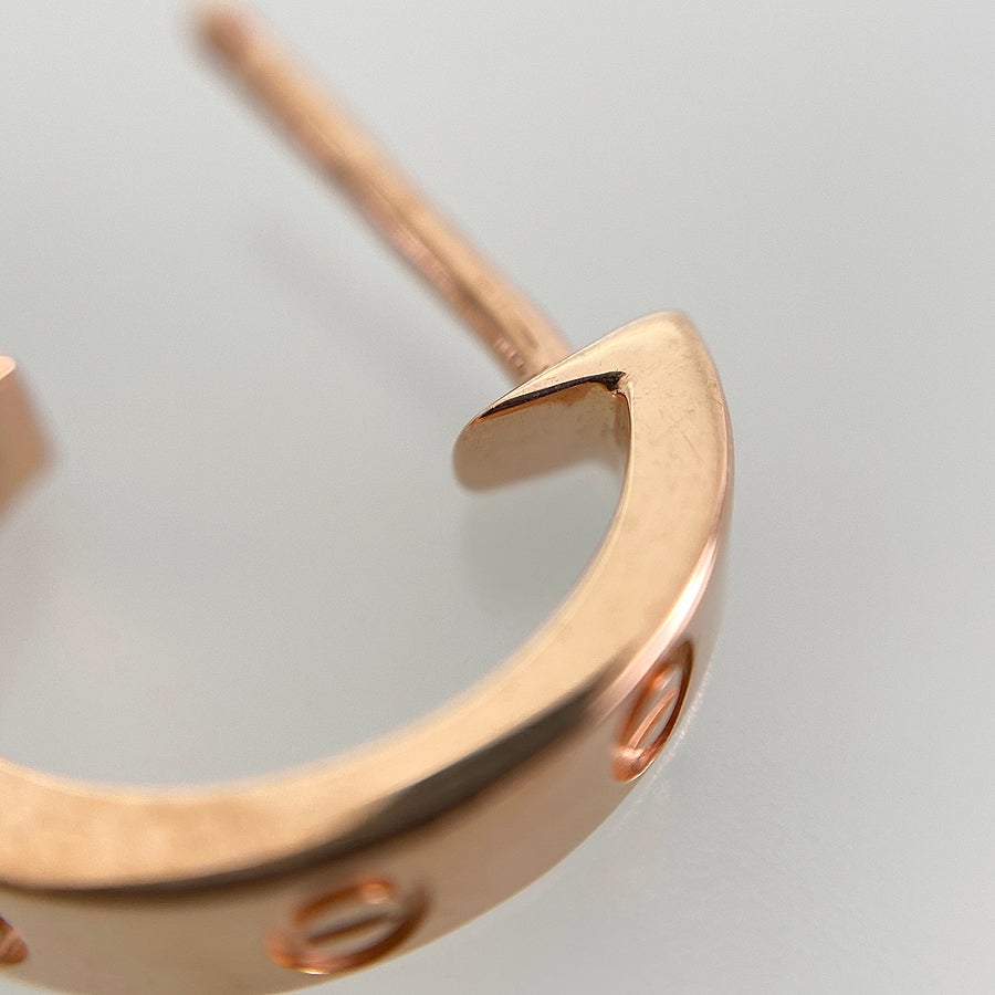 カルティエ ピアス