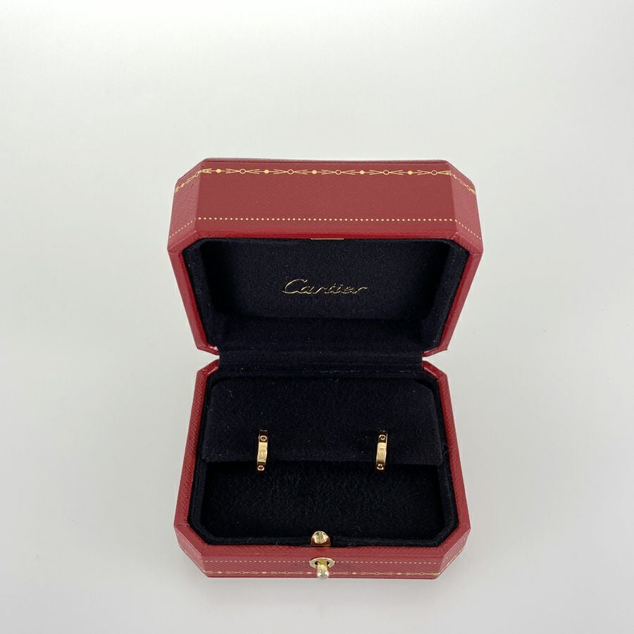 カルティエ ピアス