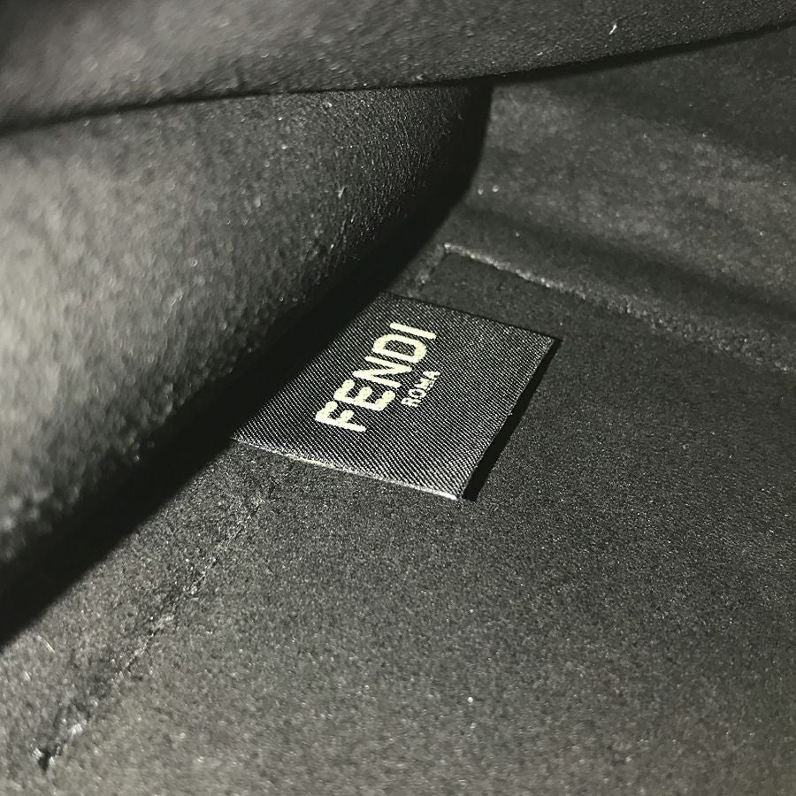 フェンディ ショルダーバッグ