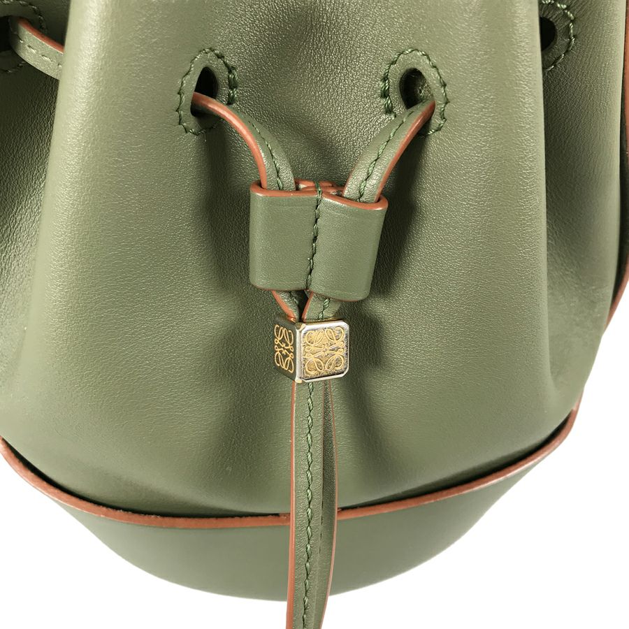 ロエベ ショルダーバッグ