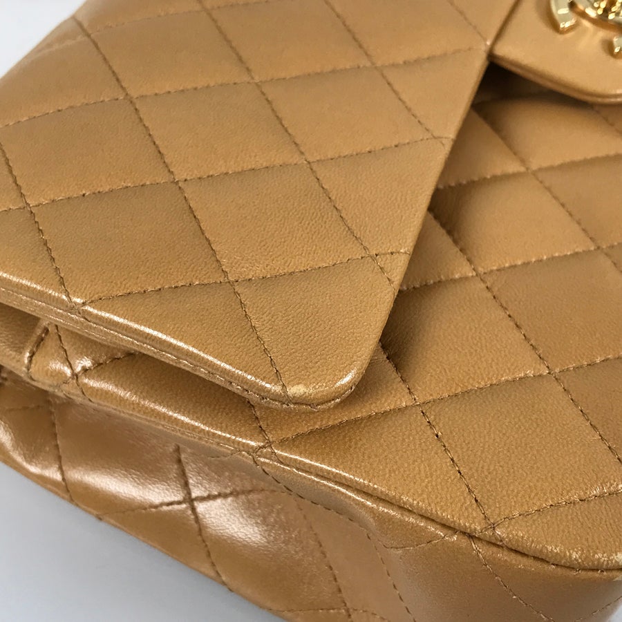 シャネル ショルダーバッグ