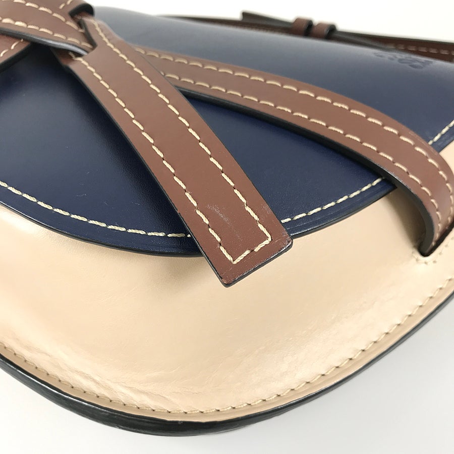 ロエベ ショルダーバッグ