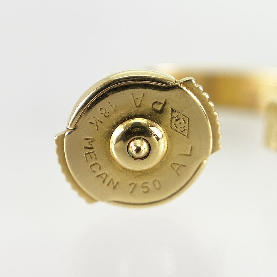 カルティエ ピアス