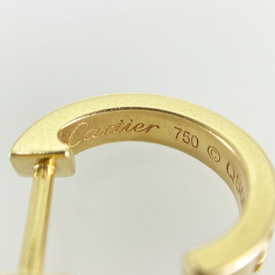 カルティエ ピアス