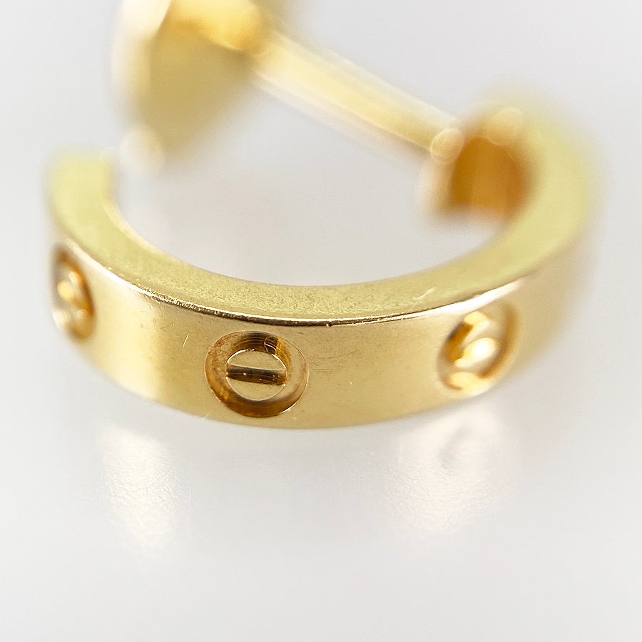 カルティエ ピアス