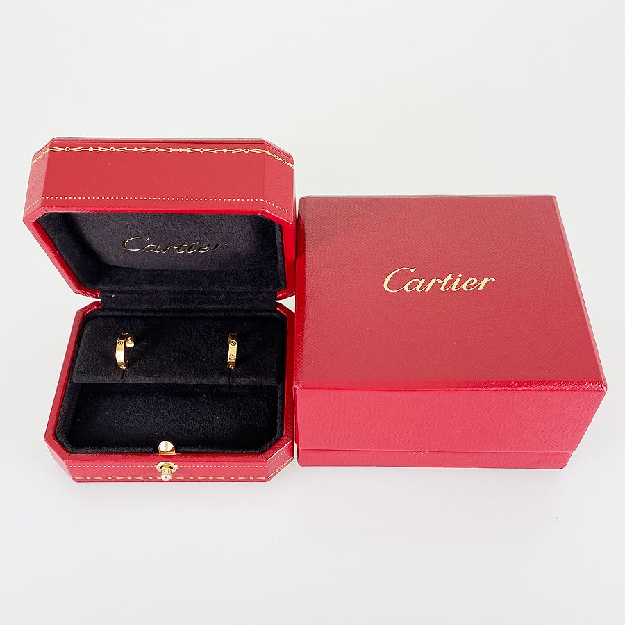 カルティエ ピアス