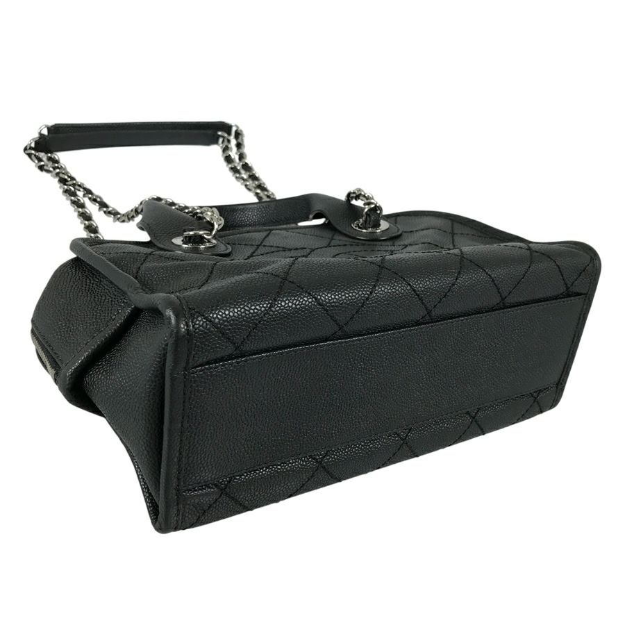 シャネル ショルダーバッグ