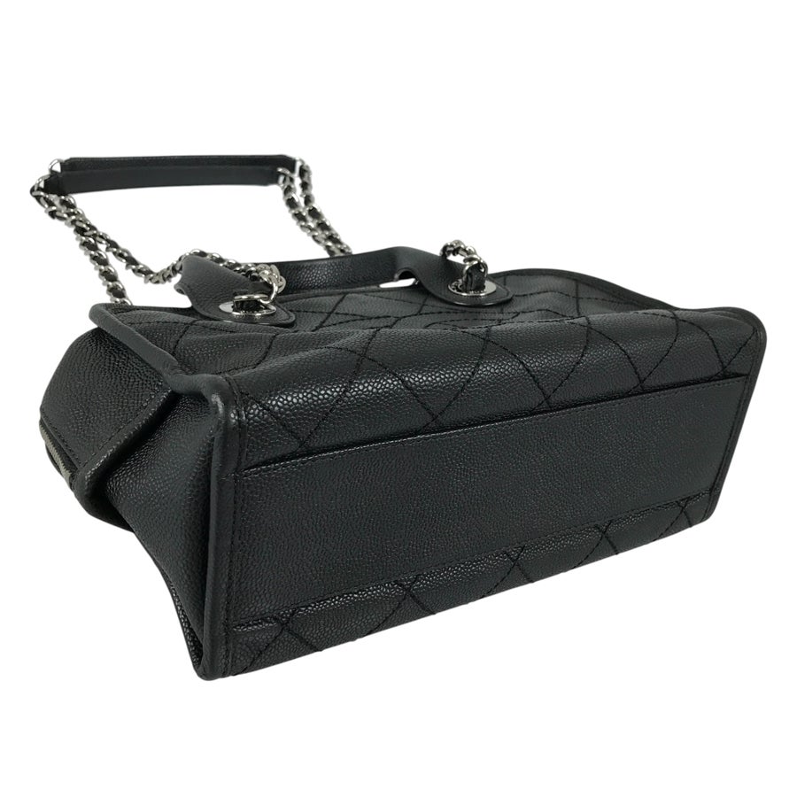 シャネル ショルダーバッグ