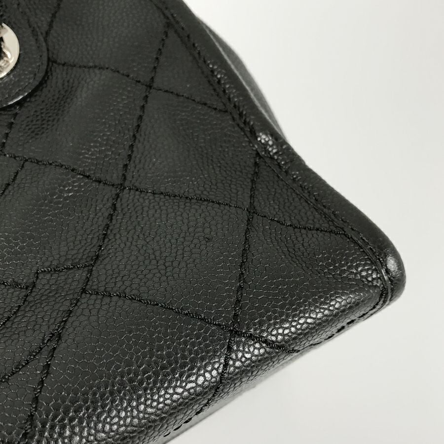 シャネル ショルダーバッグ