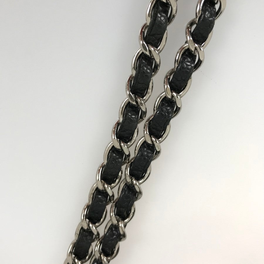 シャネル ショルダーバッグ