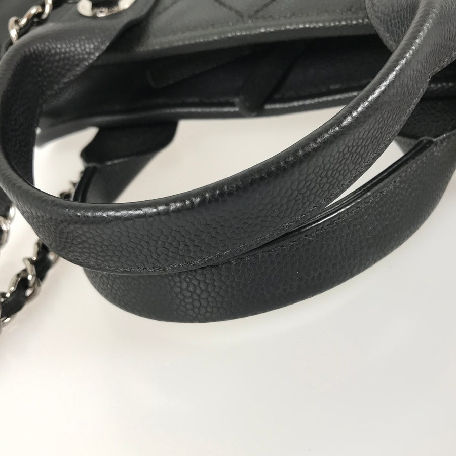 シャネル ショルダーバッグ