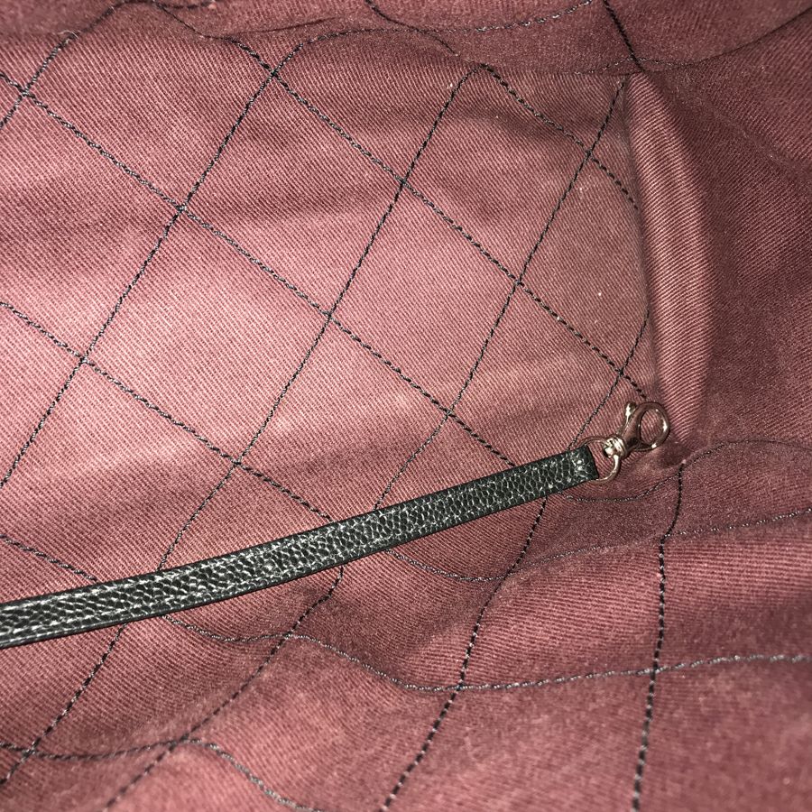 シャネル ショルダーバッグ