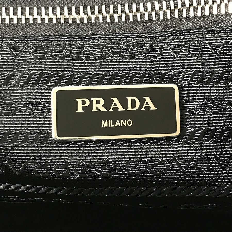 プラダ ショルダーバッグ