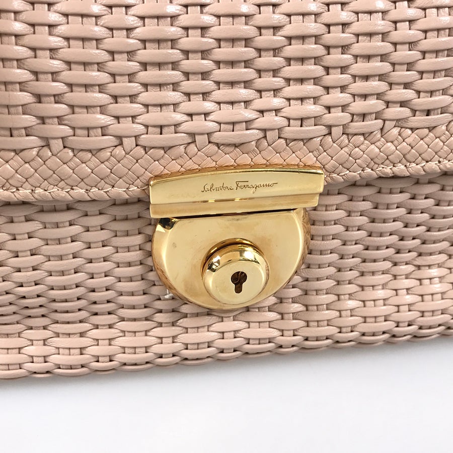 サルヴァトーレフェラガモ トートバッグ