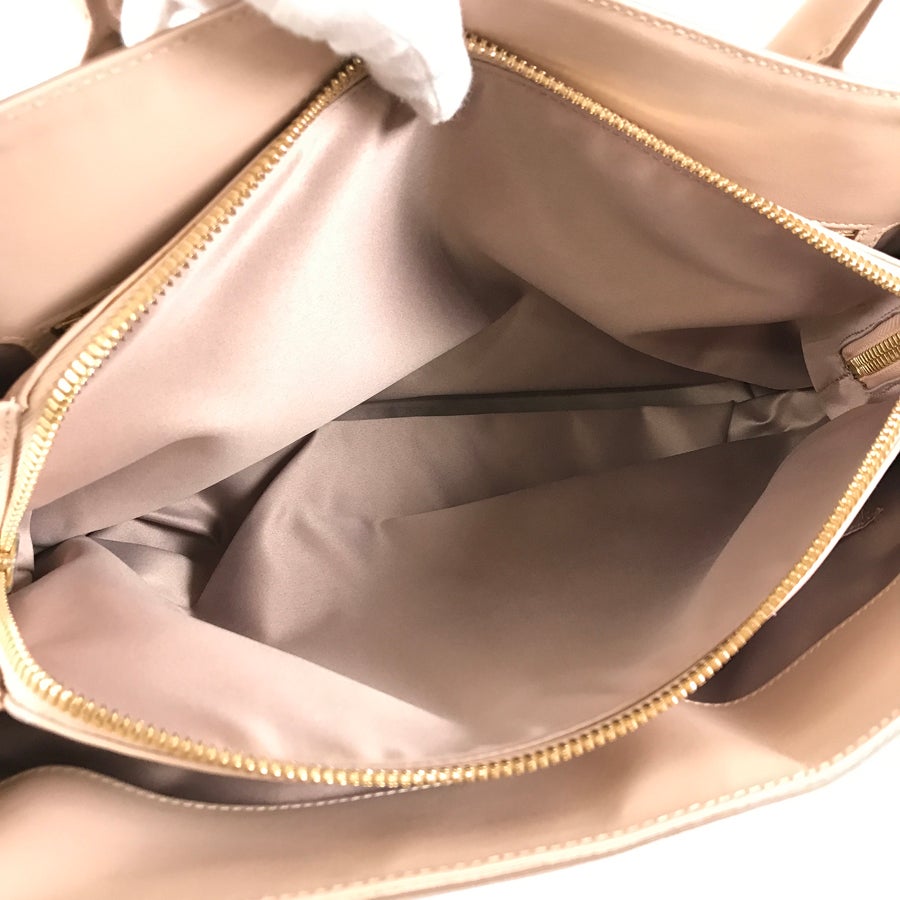 サルヴァトーレフェラガモ トートバッグ