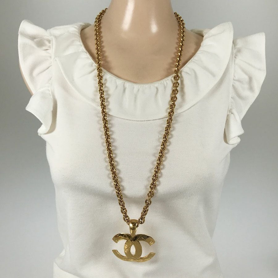 シャネル ロングネックレス