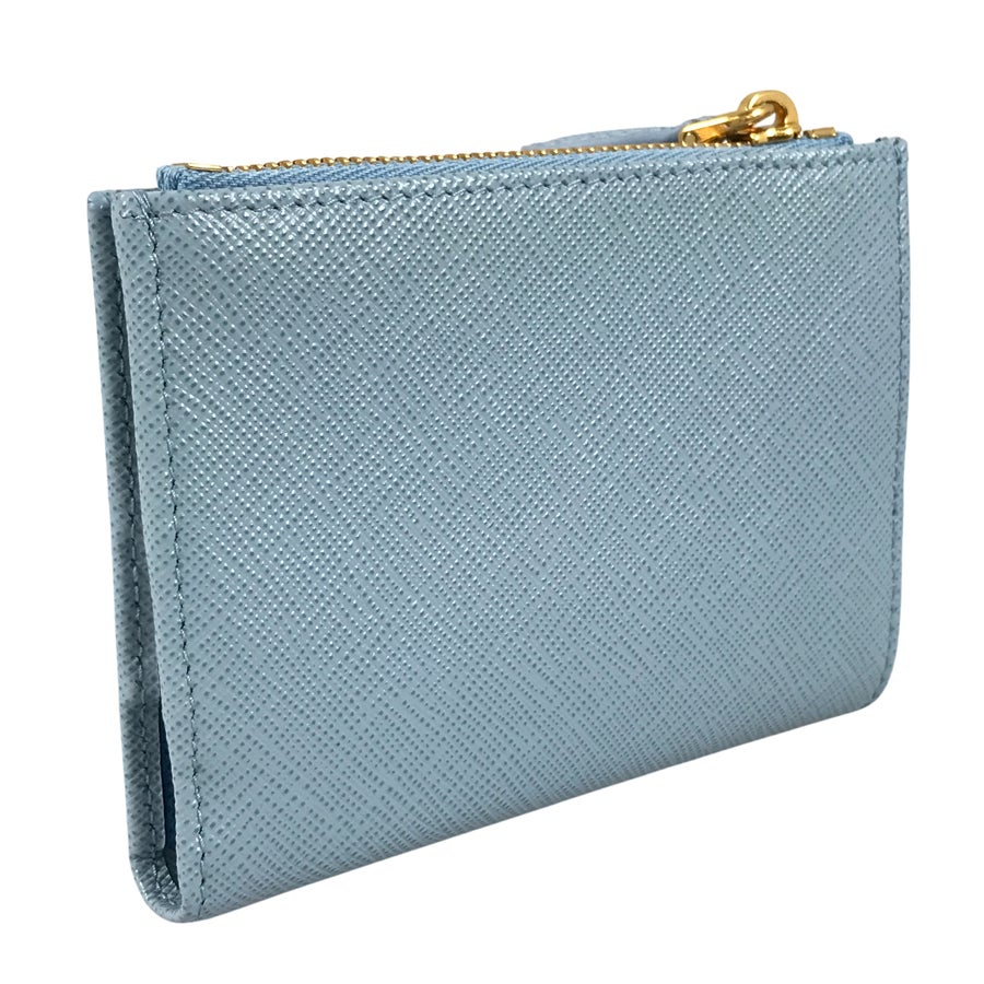 プラダ 二つ折り財布