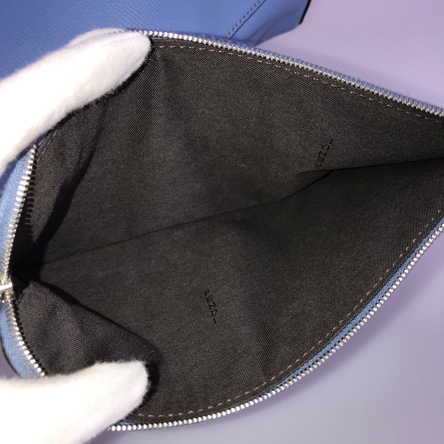 フェンディ トートバッグ