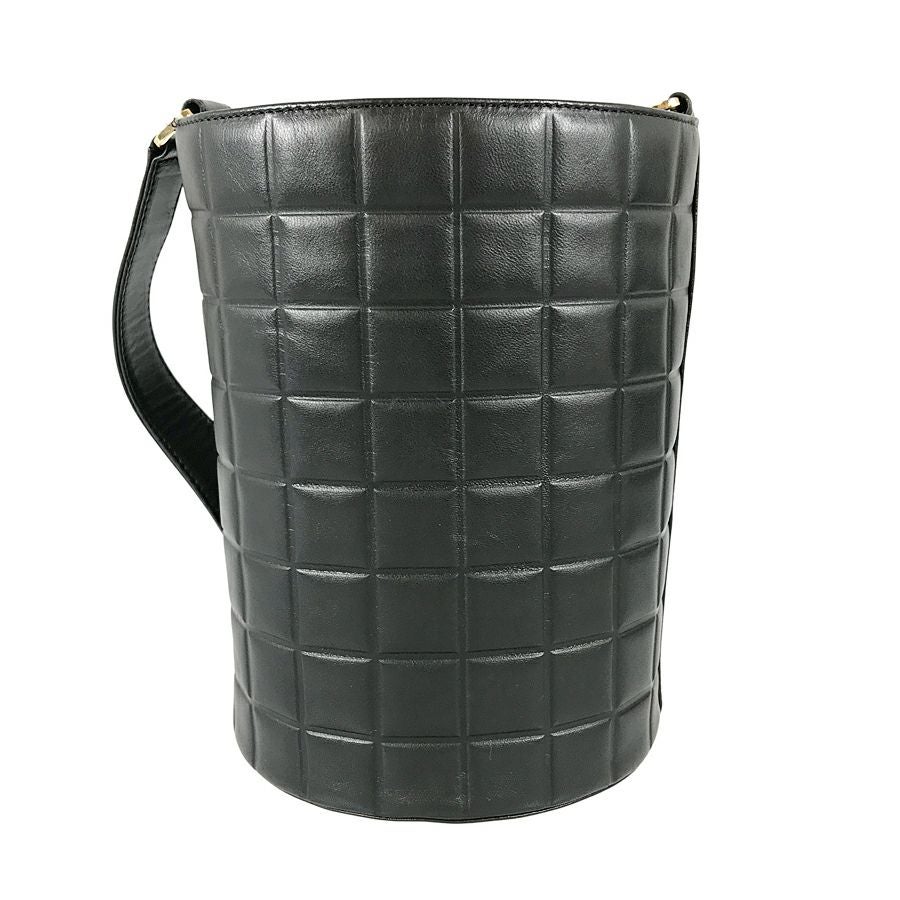 シャネル ショルダーバッグ