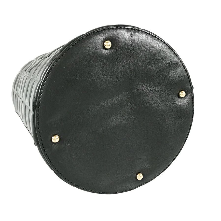 シャネル ショルダーバッグ