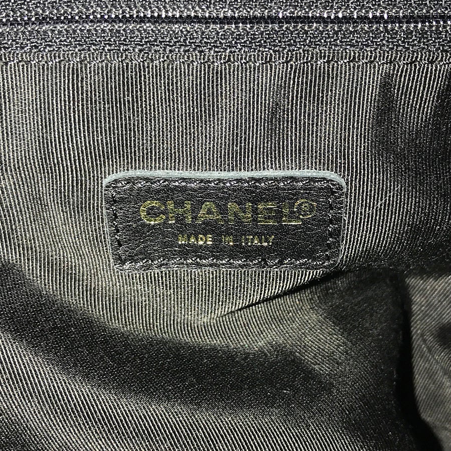 シャネル ショルダーバッグ