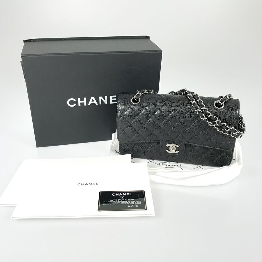 シャネル ショルダーバッグ