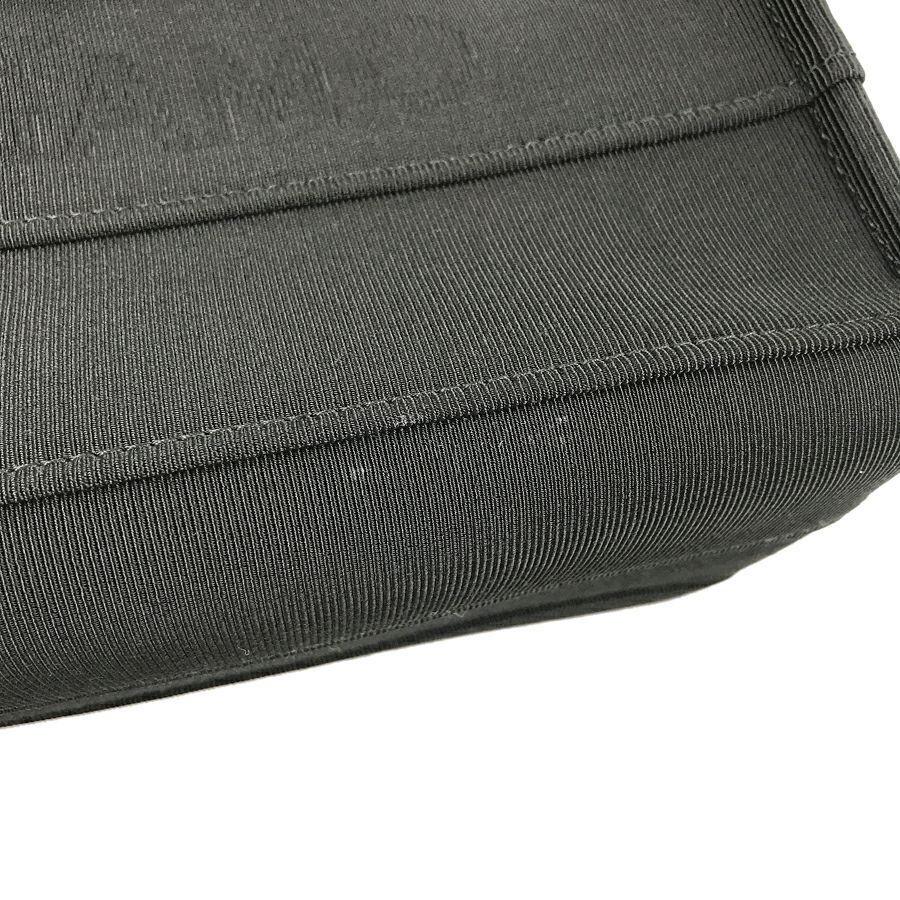 サルヴァトーレフェラガモ トートバッグ