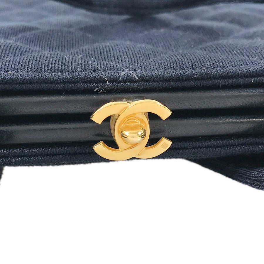 シャネル ハンドバッグ