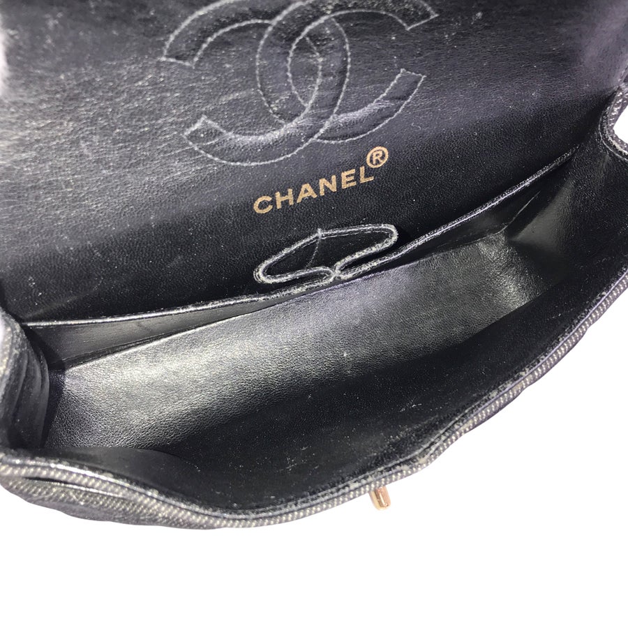 シャネル ショルダーバッグ