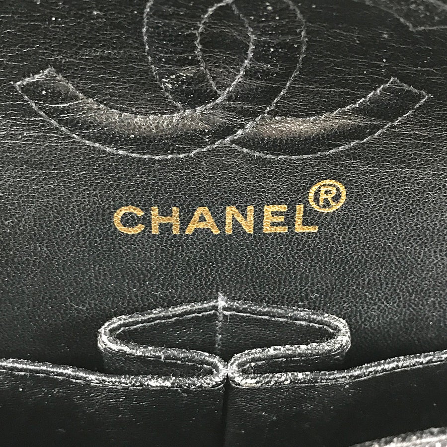 シャネル ショルダーバッグ