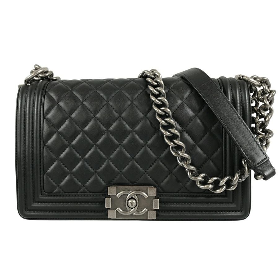 シャネル ショルダーバッグ