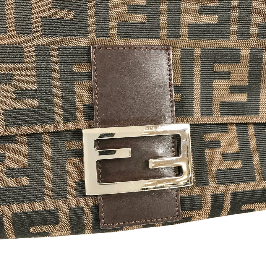 フェンディ ショルダーバッグ