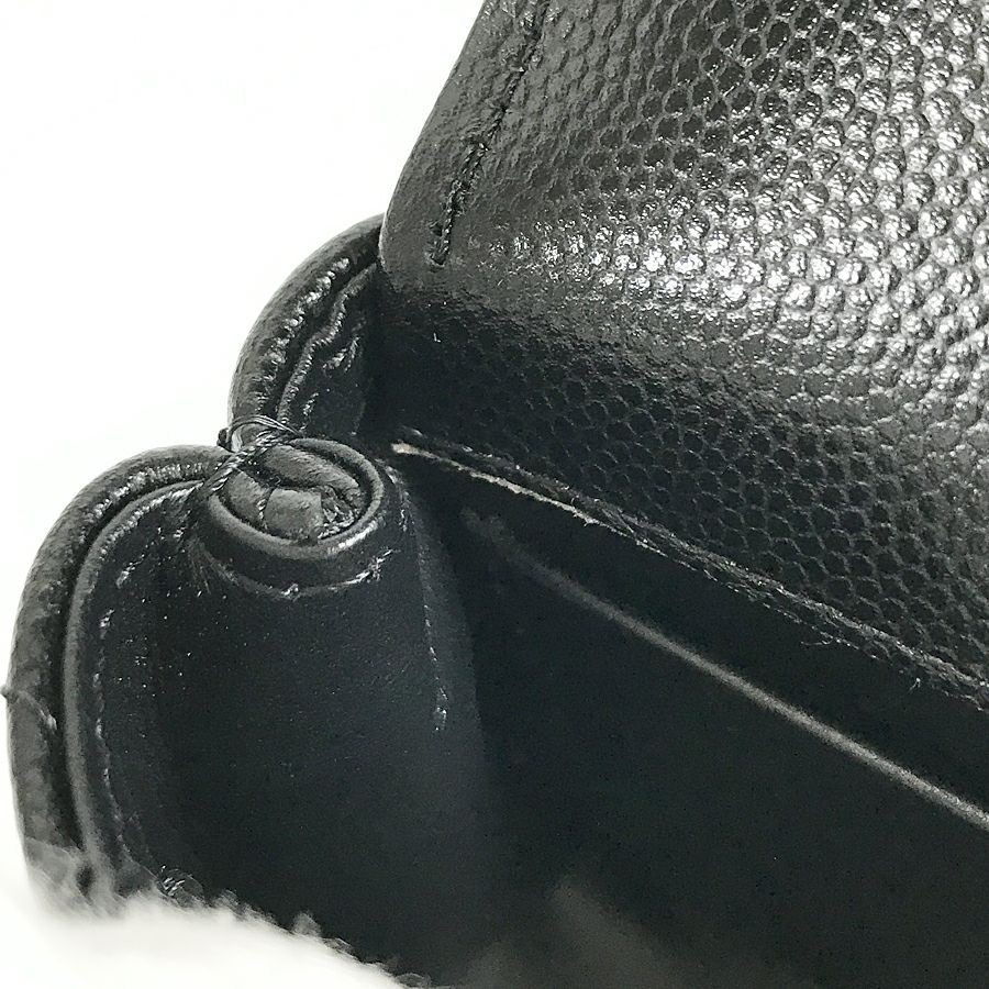 シャネル ショルダーバッグ