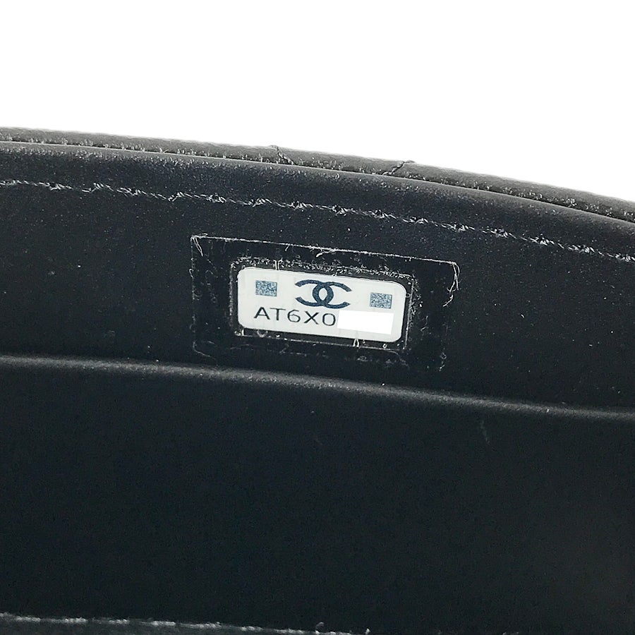 シャネル ショルダーバッグ