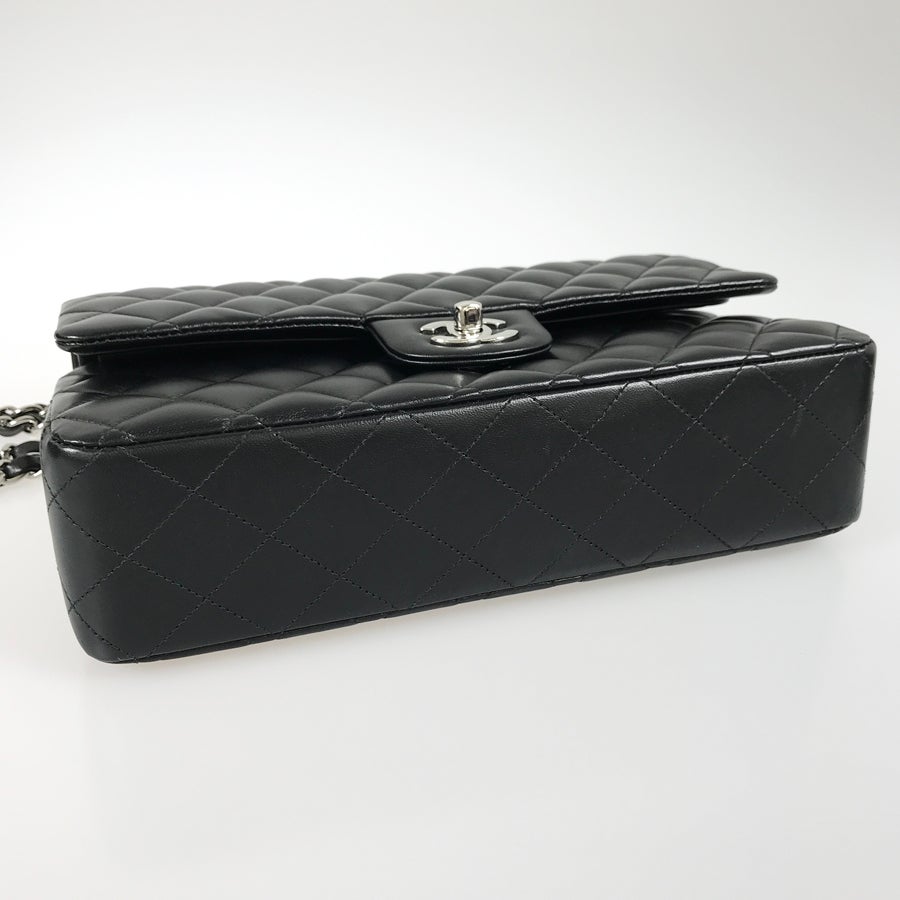 シャネル ショルダーバッグ