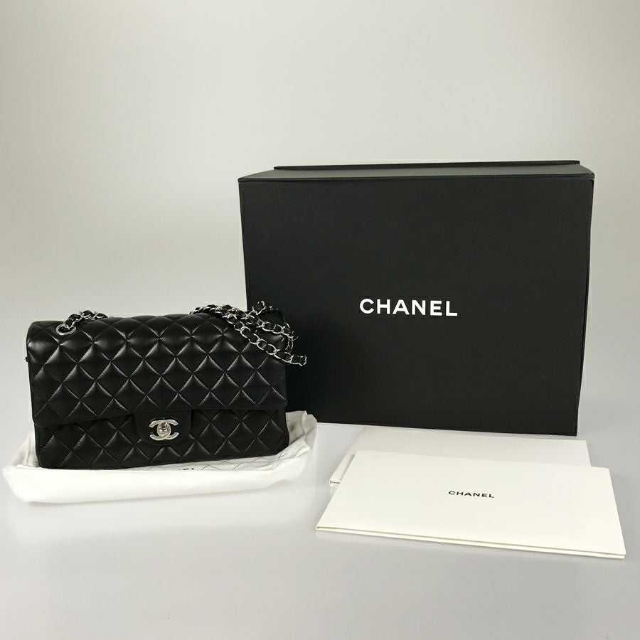 シャネル ショルダーバッグ