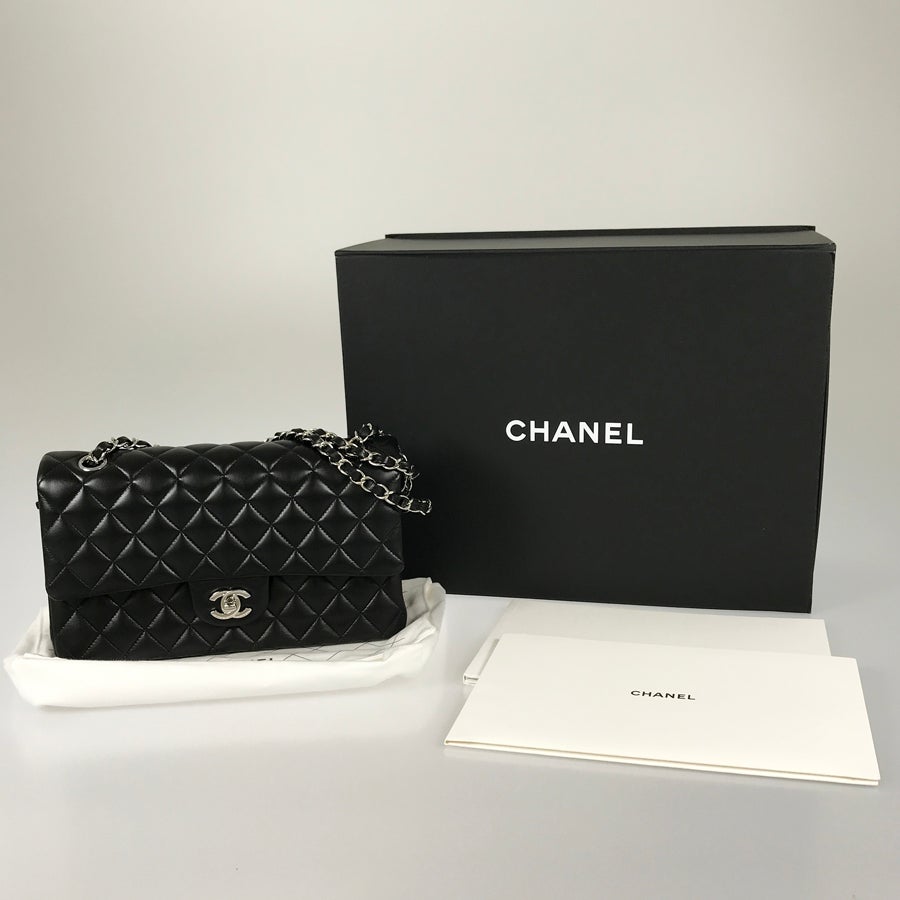 シャネル ショルダーバッグ