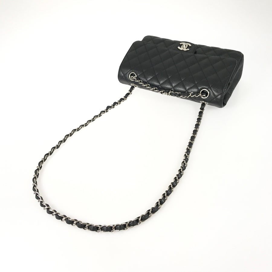 シャネル ショルダーバッグ