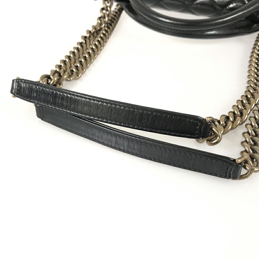 シャネル ショルダーバッグ