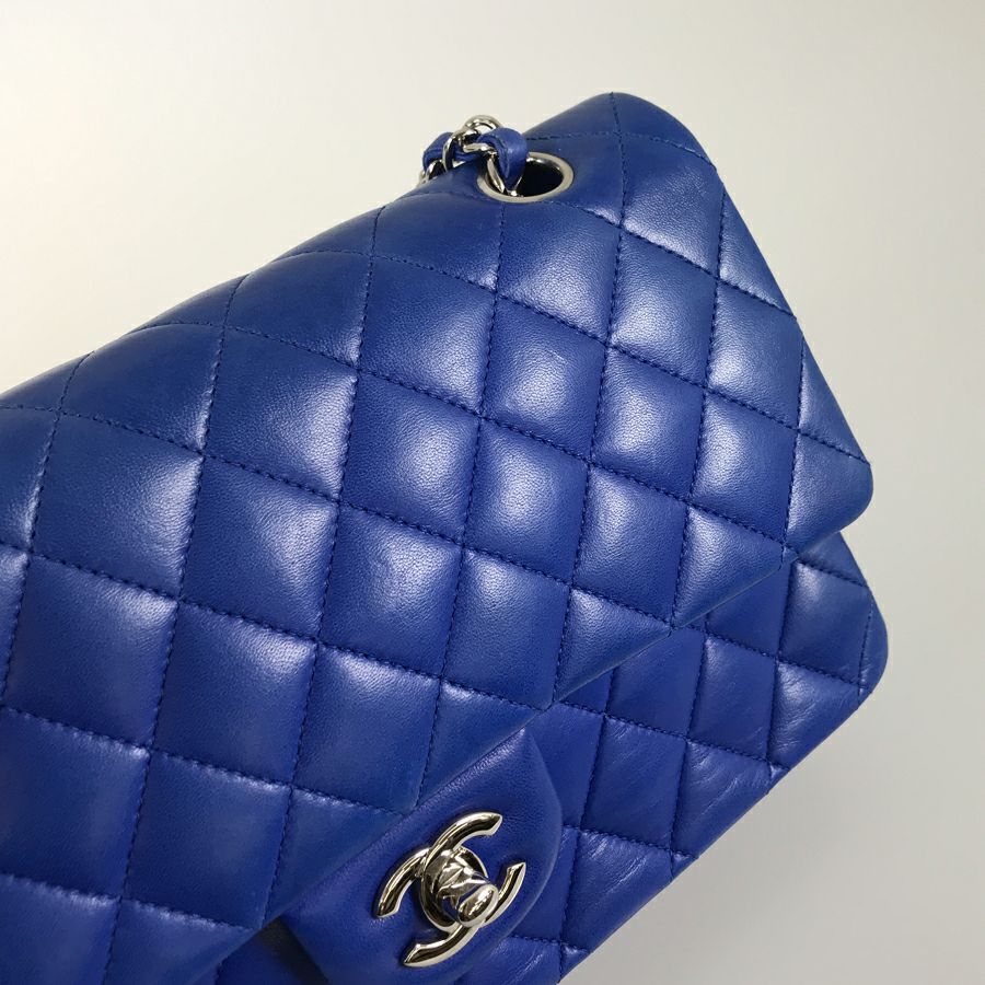 シャネル ショルダーバッグ