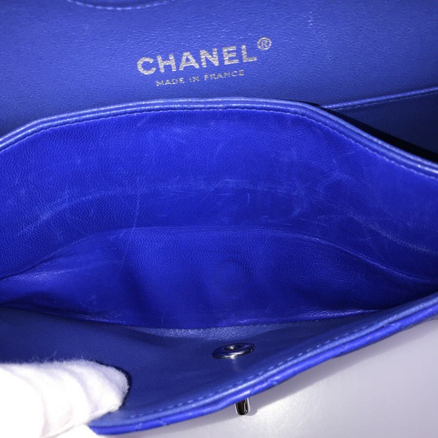 シャネル ショルダーバッグ