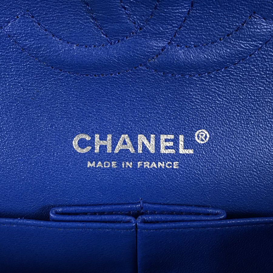 シャネル ショルダーバッグ