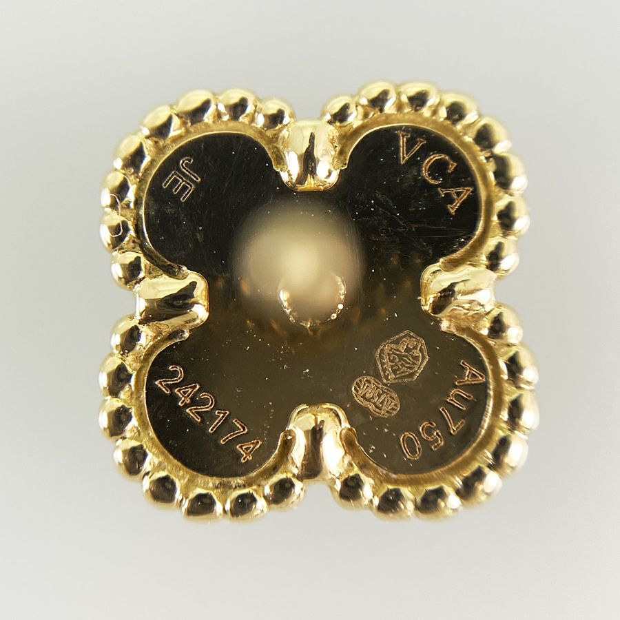 ヴァンクリーフ＆アーペル ピアス