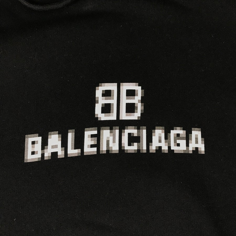 バレンシアガ メンズ パーカー