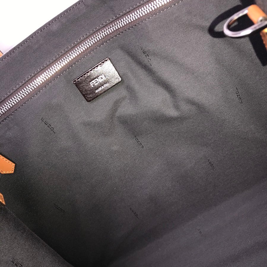 フェンディ トートバッグ