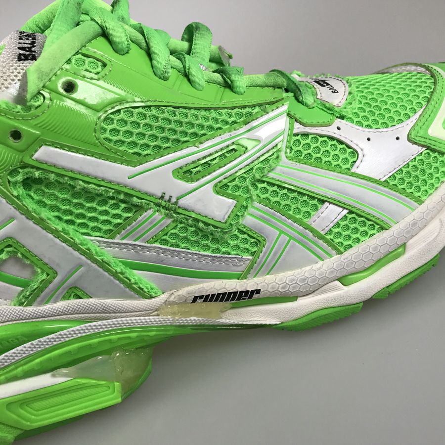 バレンシアガ メンズ スニーカー