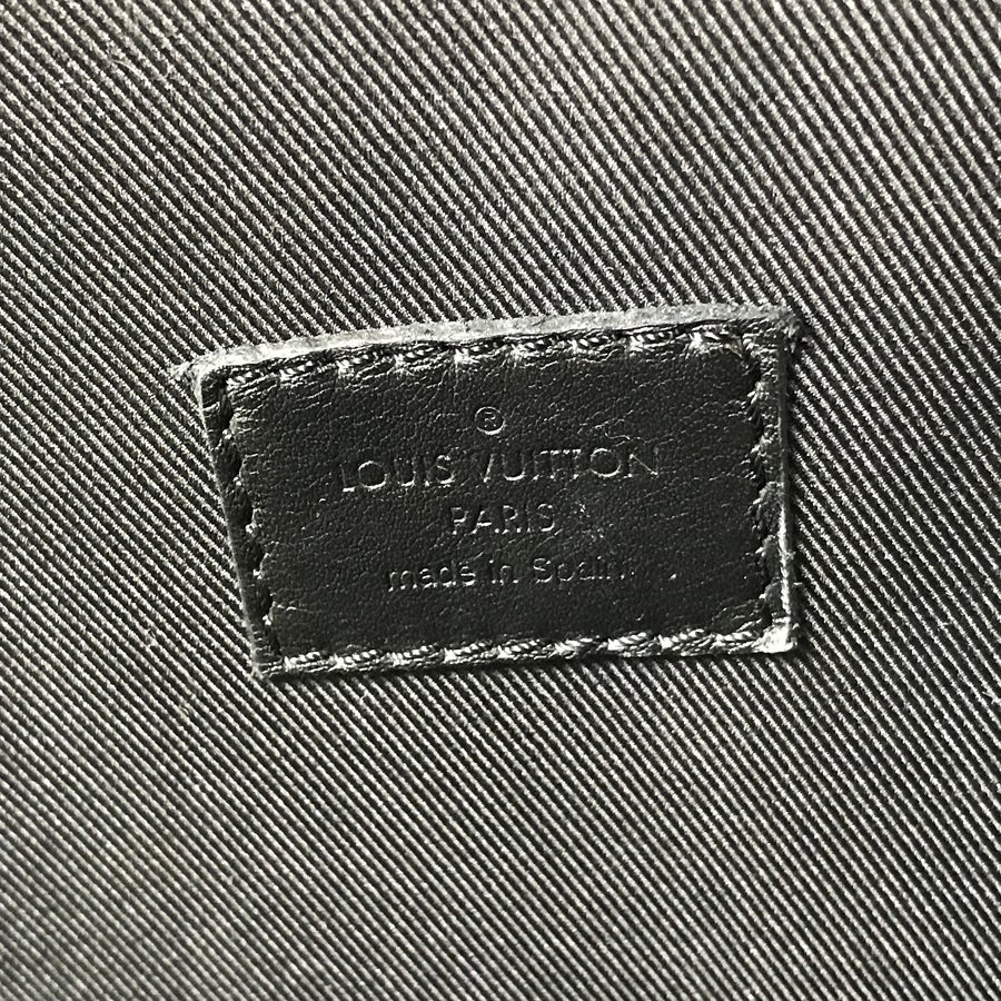 ルイ・ヴィトン ボディバッグ