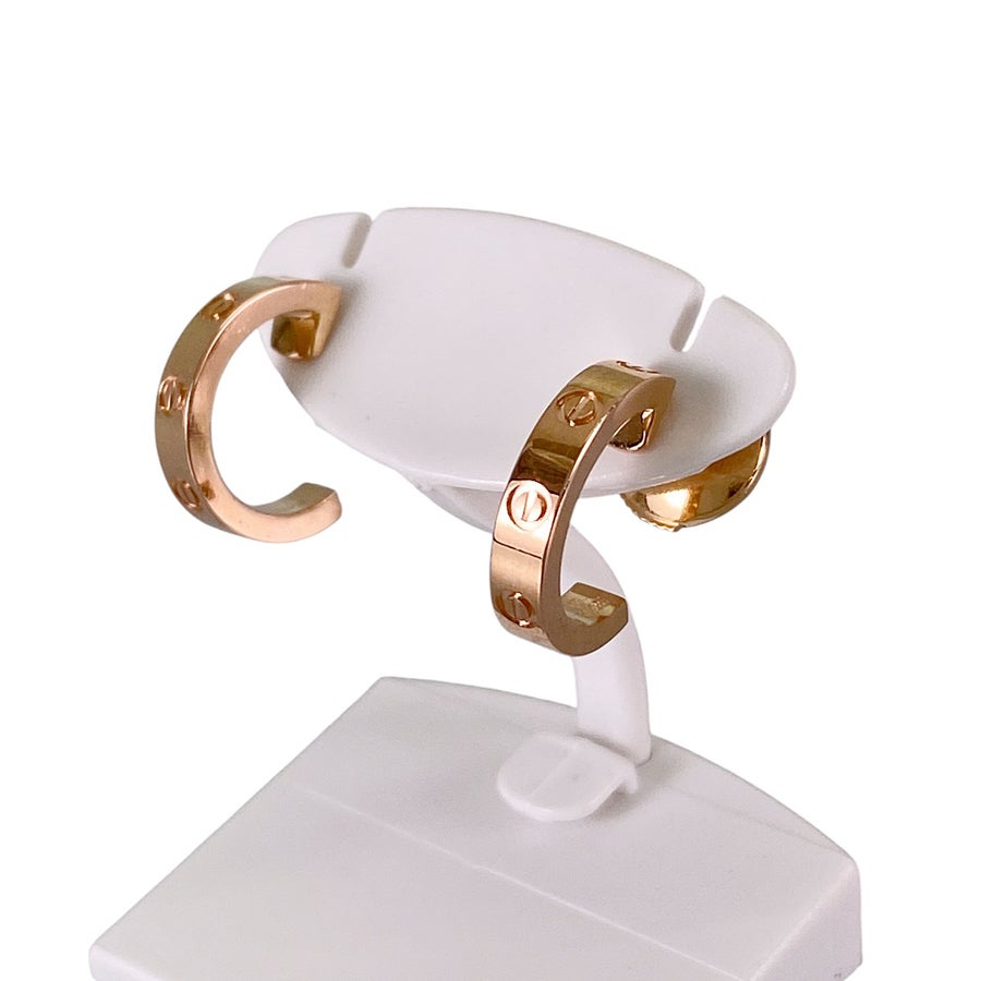 カルティエ ピアス