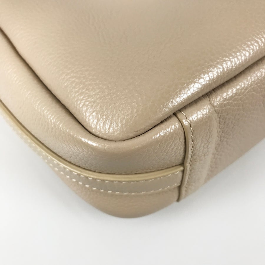 バレンシアガ ショルダーバッグ